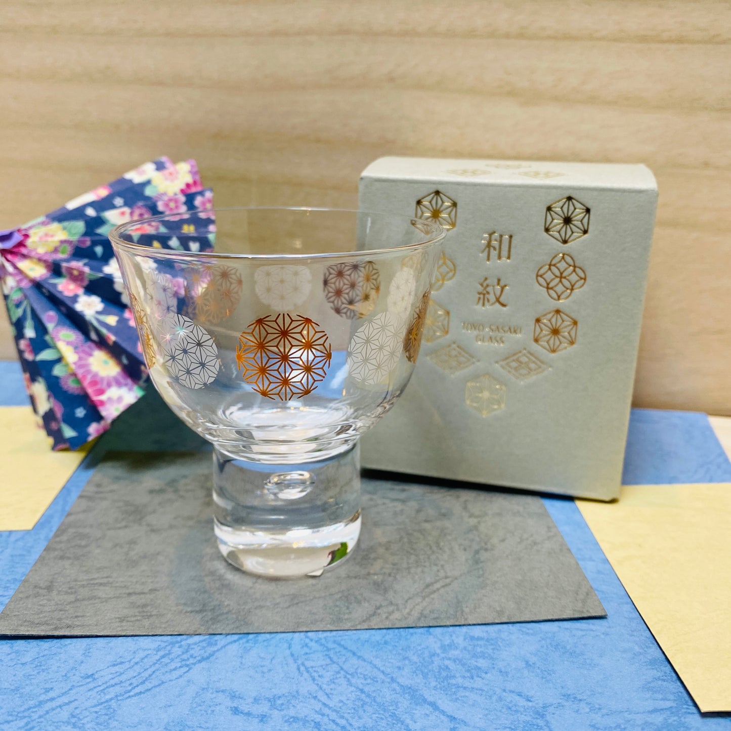 和紋 杯 （麻の葉柄）