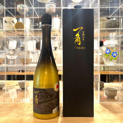 都鶴酒造 一角 PREMIUM 純米極吟醸 720ml